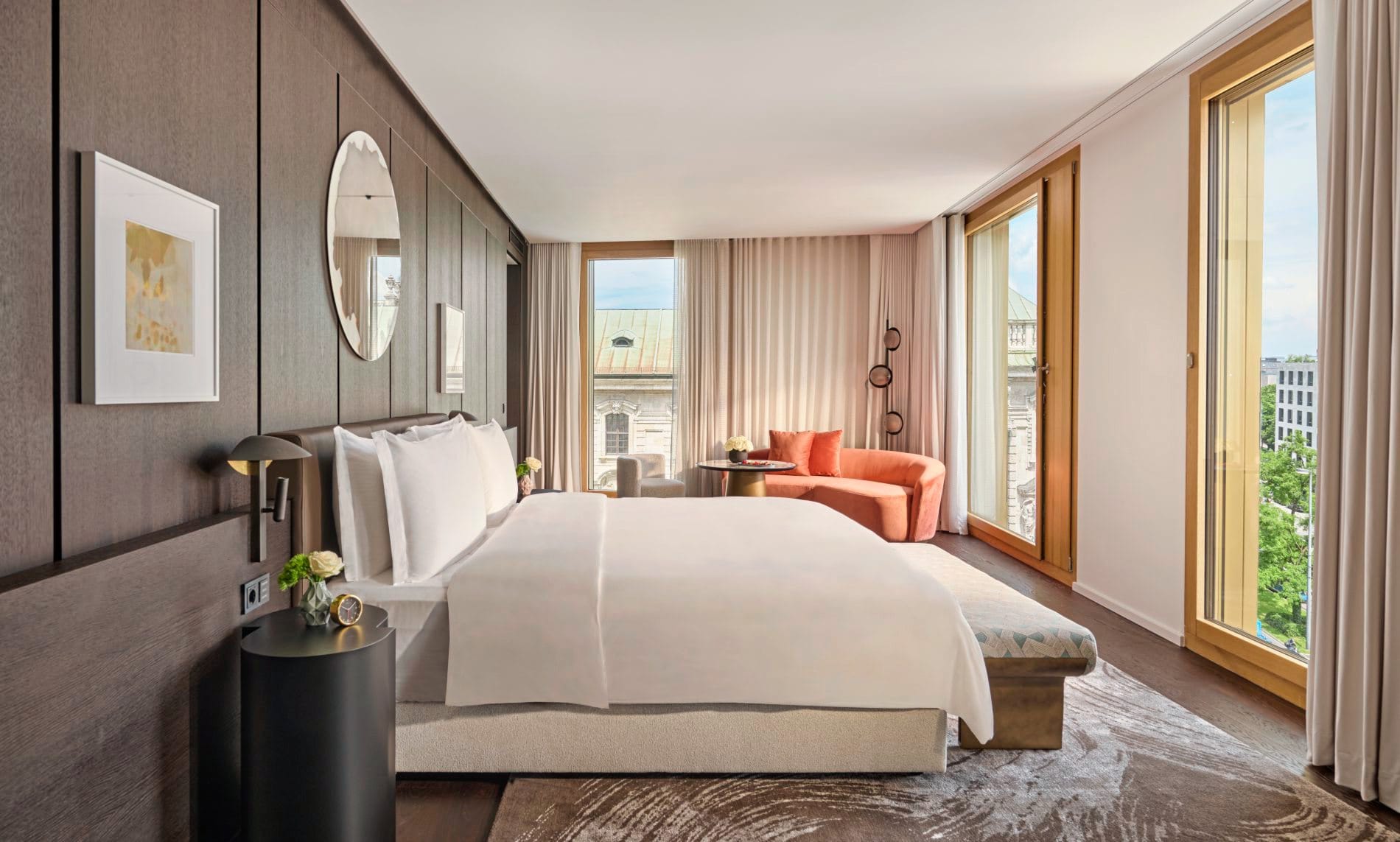 Koenigshof, a Luxury Collection Hotel, Munich_Guestroom_web