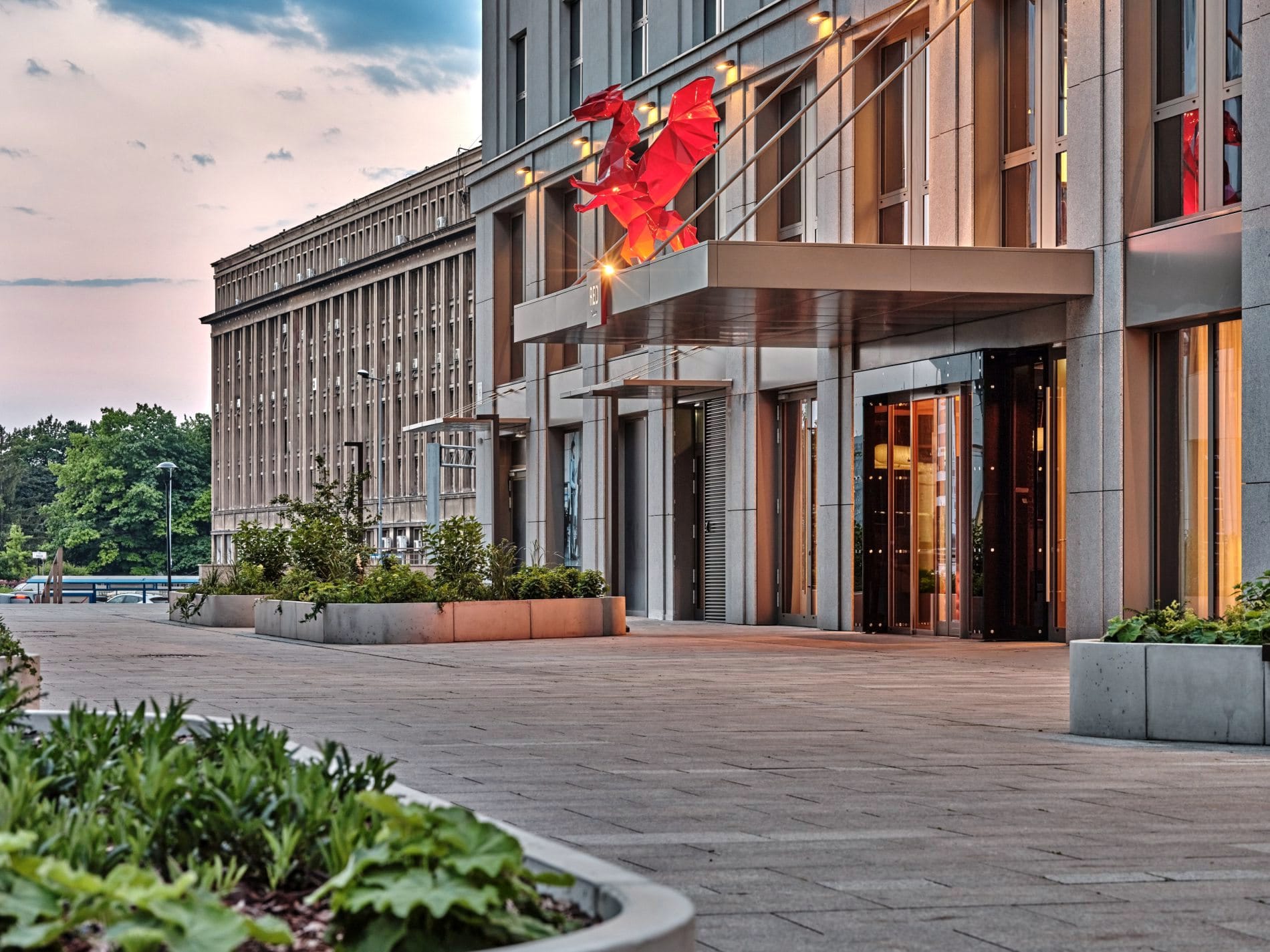 Radisson RED H&A Krakow von außen