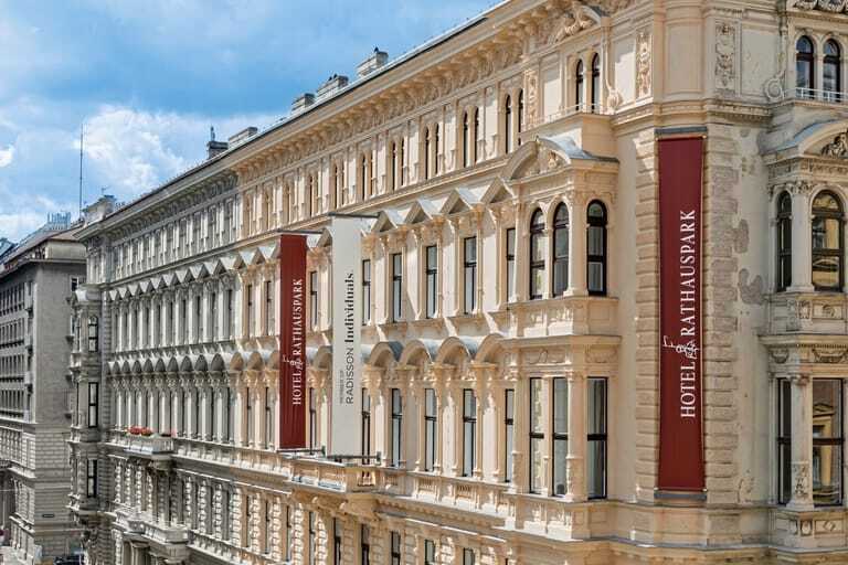 Fassade des Hotels Rathauspark Wien