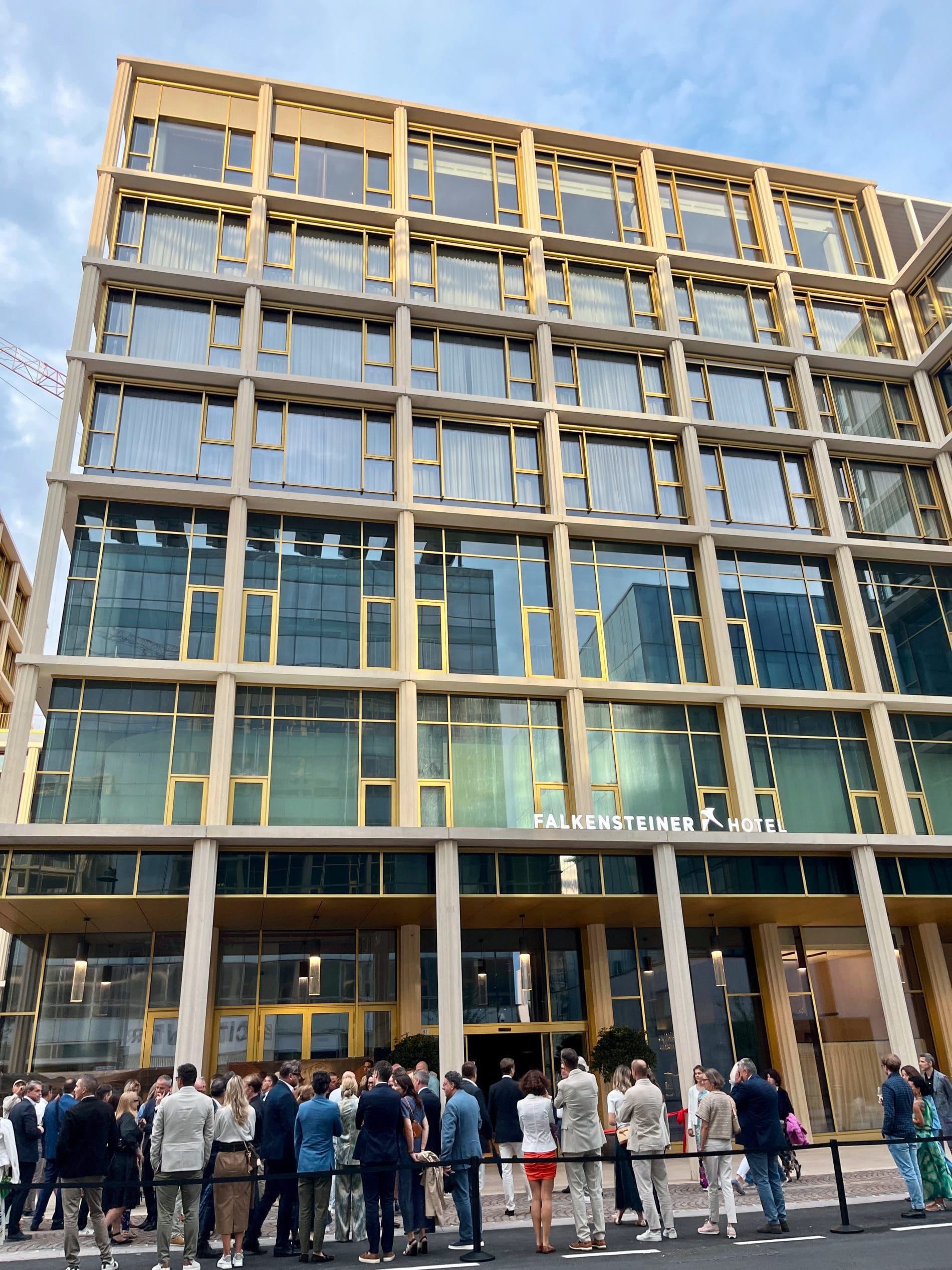 Außenansicht des Falkensteiner Hotels in Bozen.