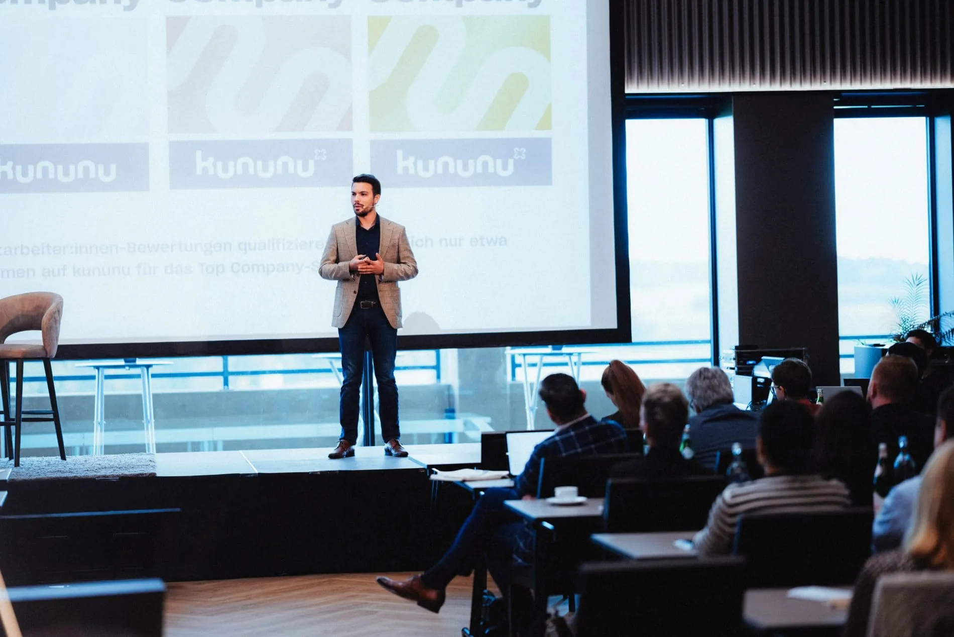 Impressionen vom Partnertreffen der Fair Job Hotels: Hoteliers, HR-Verantwortliche und Branchenexperten trafen sich zum Austausch in Dinkelsbühl.